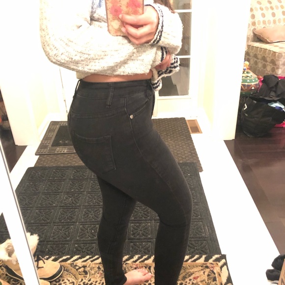 Fashionnova Scottsdale HighWaist Black Skinny Jean - Picture 6 of 6